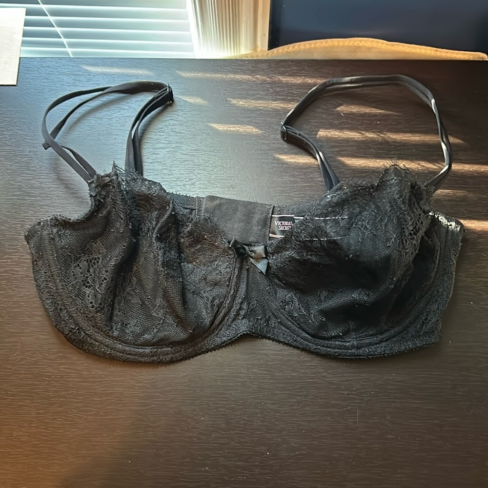 Victoria’s Secret Very Sexy Demi Bra